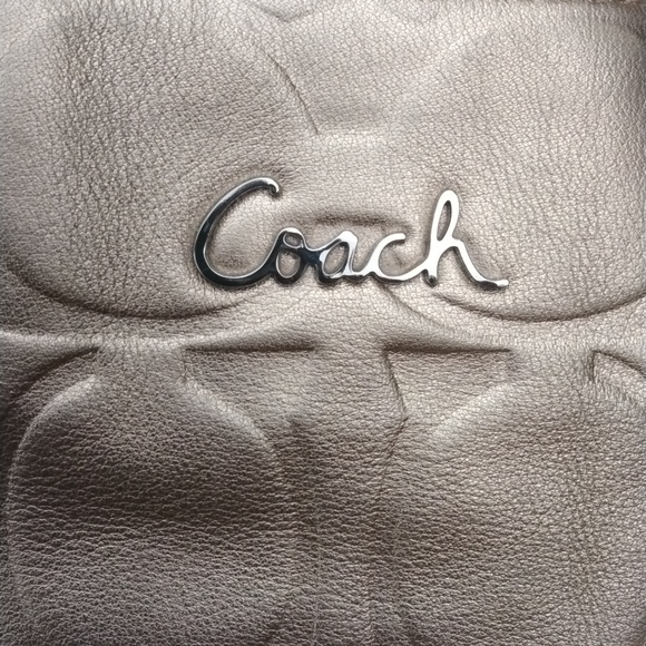 GUC Coach Metallic Bronze Gold Leather Signature Embossed Gallery Tote, F17730 - Picture 10 of 13